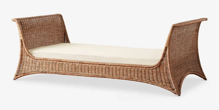 Amado Daybed by Lulu and Georgia